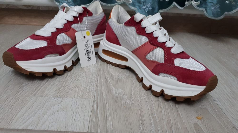 Продам Красовки новый