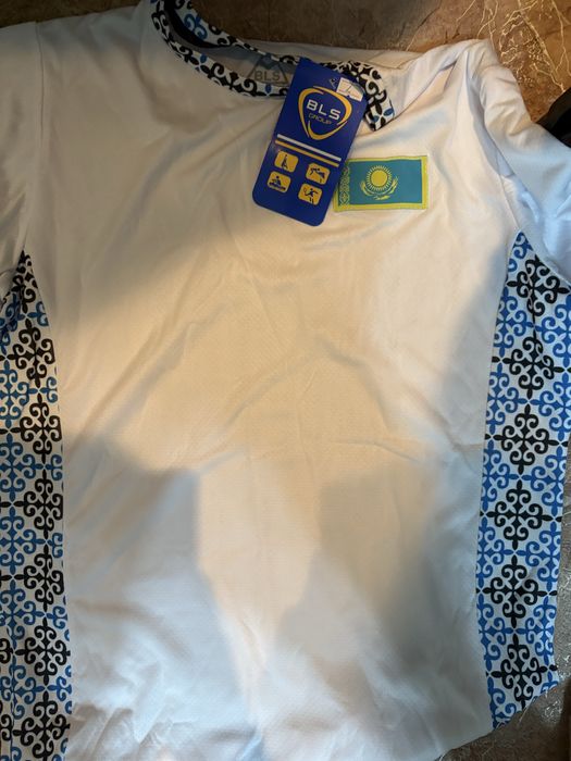 Футболка спортивная