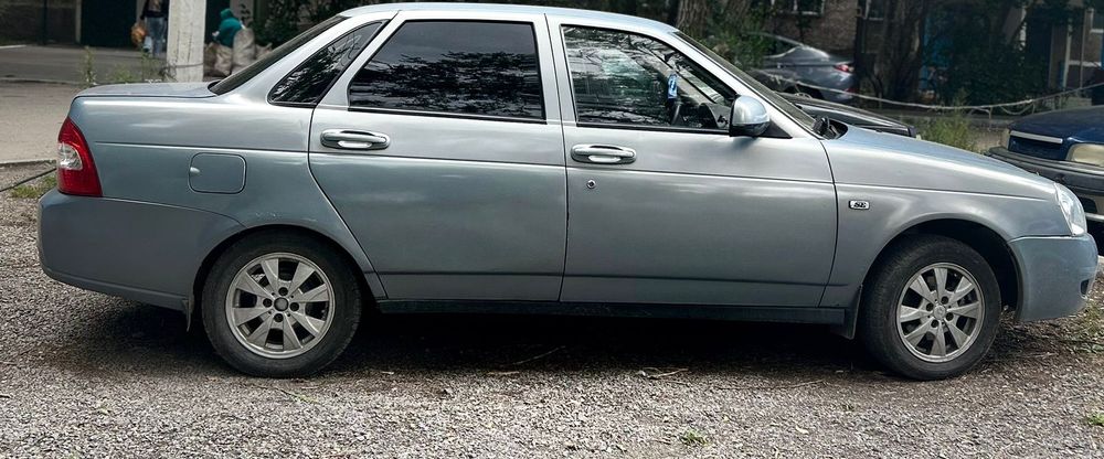 Продаю лада Приору!