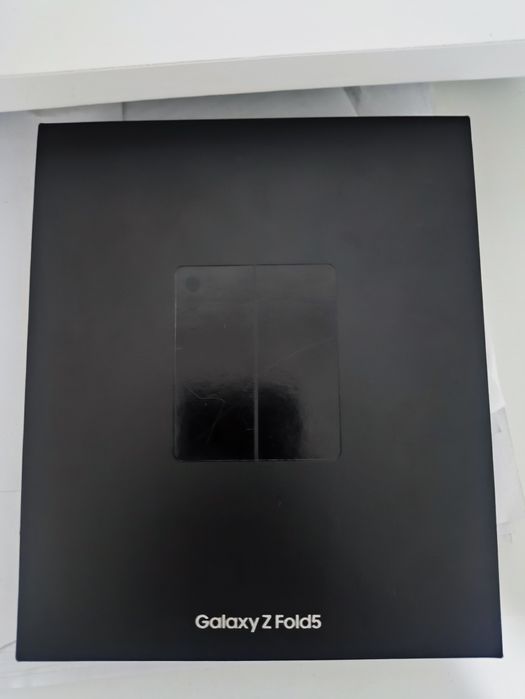 Samsung z fold 5 12/512