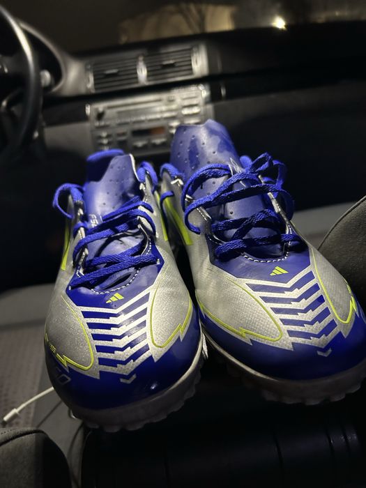 Футболни Стоножки Adidas f50 league Messi