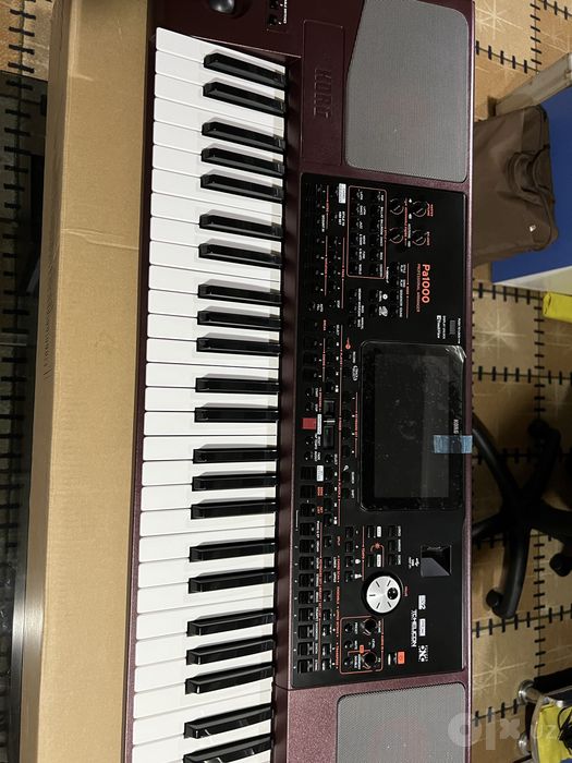 KORG PA 1000    .