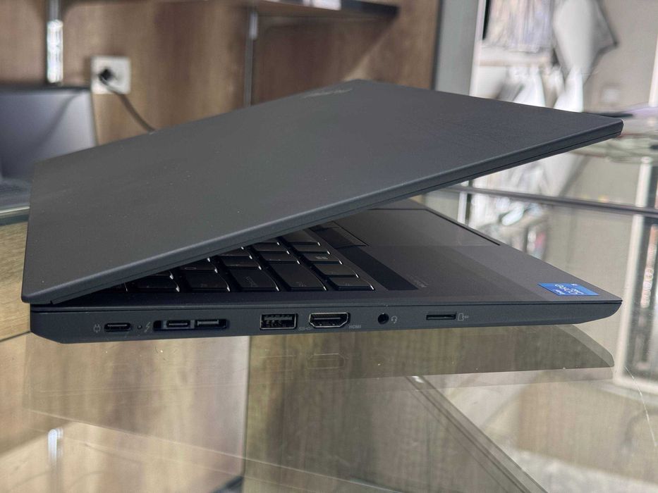 Lenovo ThinkPad T14 intel Core i5-1145G7 озу8гб 128ssd