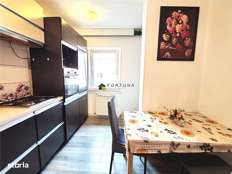 Apartament 3 camere , etaj intermediar - Astra