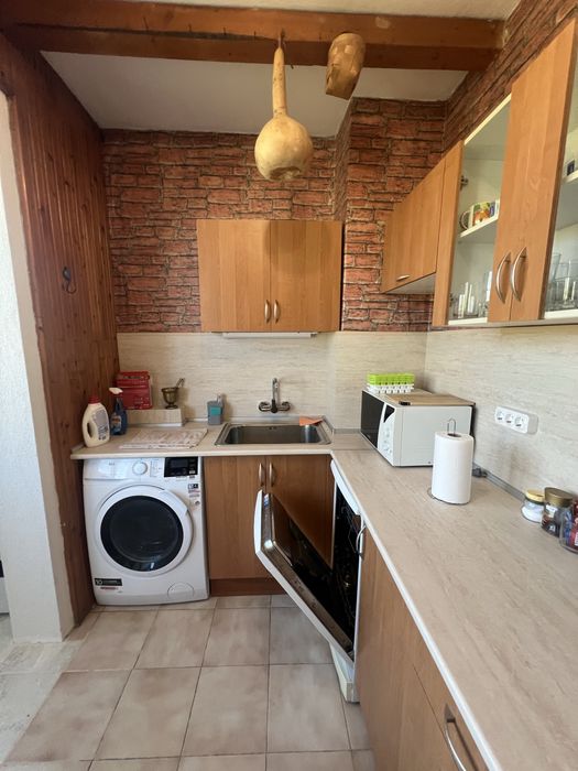 3-стаен апартамент Победа