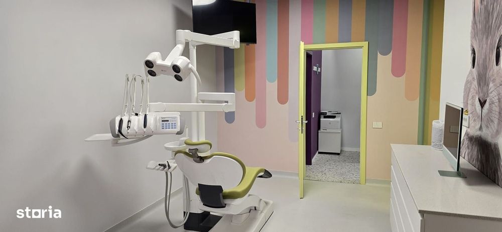 Clinica stomatologica, 2 cabinete, 5 parcari, zona Intre Lacuri