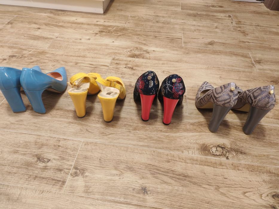 Pantofi cu toc Musette, Botta