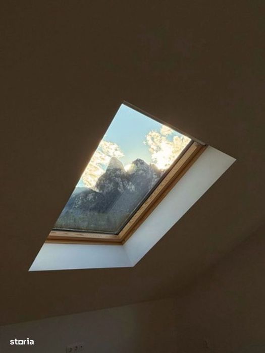 Cât soare încape într-o mansardă din Bușteni? Direct dezvoltator! — fotografia 3