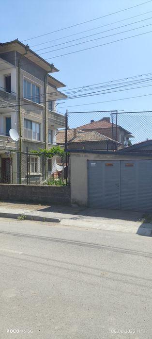 Продава се Къща в Нови пазар - 480 кв.м за 372 €/кв.м - Снимка #4