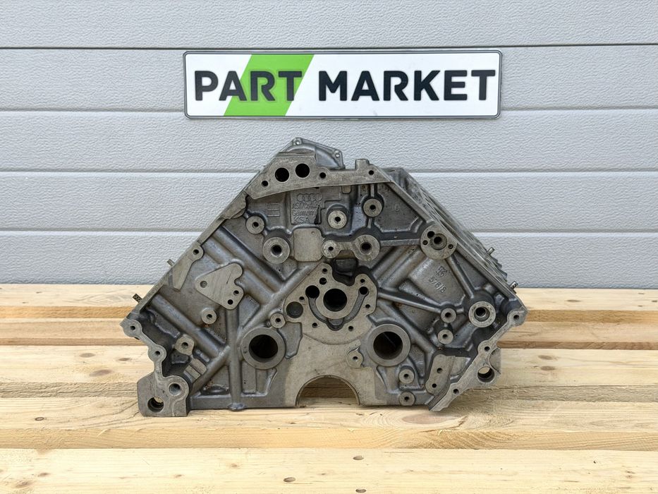 Блок двигател AUDI 3.0TFSI CGW