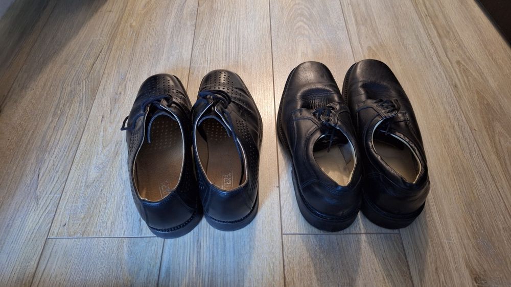 Pantofi militari