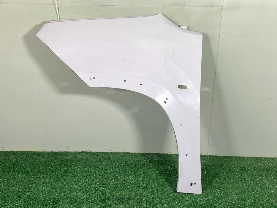 калник ляв Peugeot Partner Rifler, Citroen Berlingo 2018-2025г. #1014V