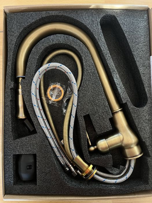 Ретро Смесител с топла и студена вода