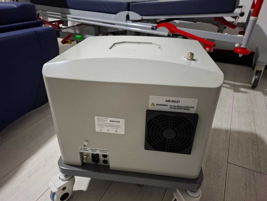 Dolphine Medical Air Compressor  DC100APlus Tibbiy Havo Kompressori