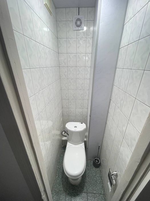 Hamid Olimjon metro yonida kvartiraga sherik kerak — $100.