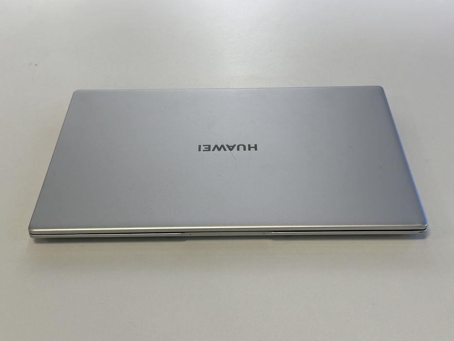Ноутбук Huawei Core i3/-13 скидка