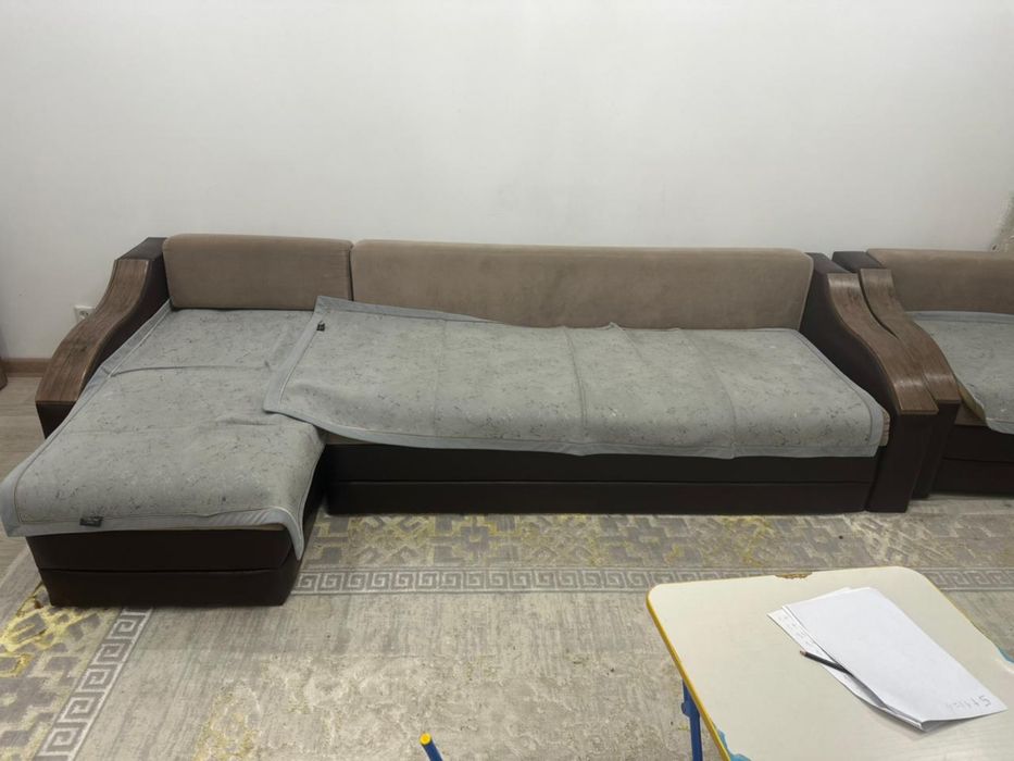 Продам диван срочно