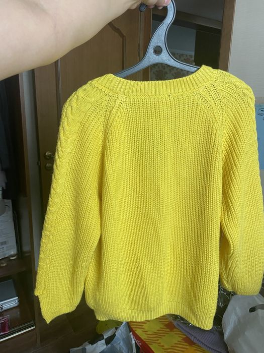 Свитер крупной вязки