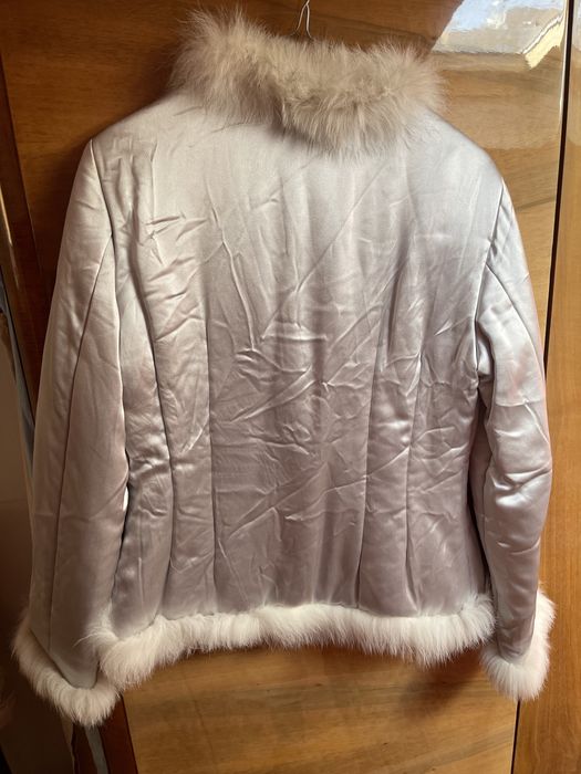 Haina eleganta cu blana naturala