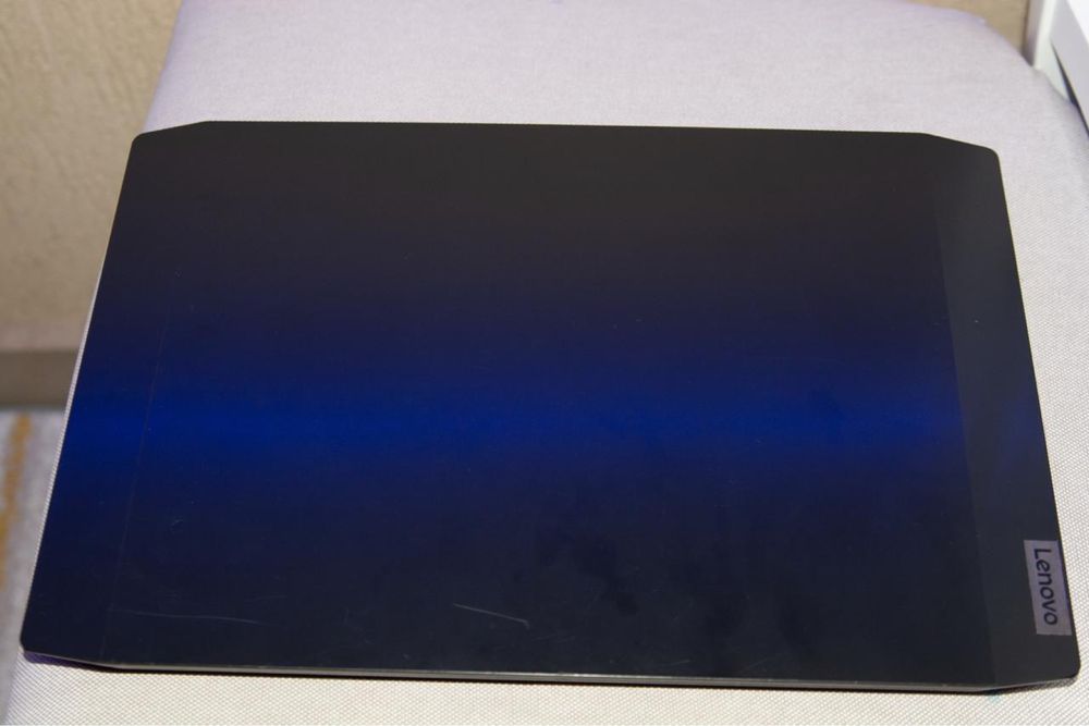 Laptop Lenovo i5-10300H / 8GB RAM / SSD / NVIDIA / Windows 11