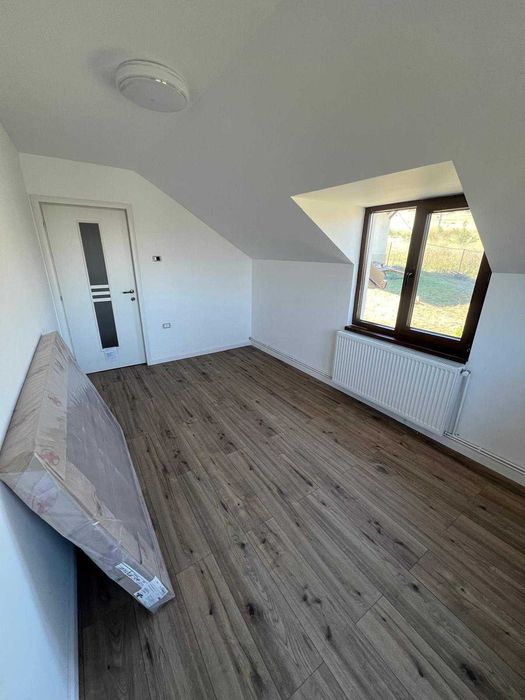 Persoana fizica vând casă în Câmpenești Cluj