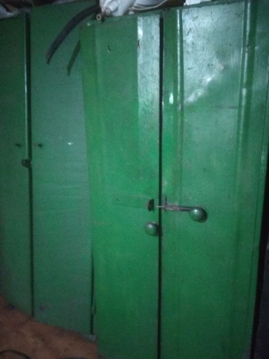 Металлические шкафы