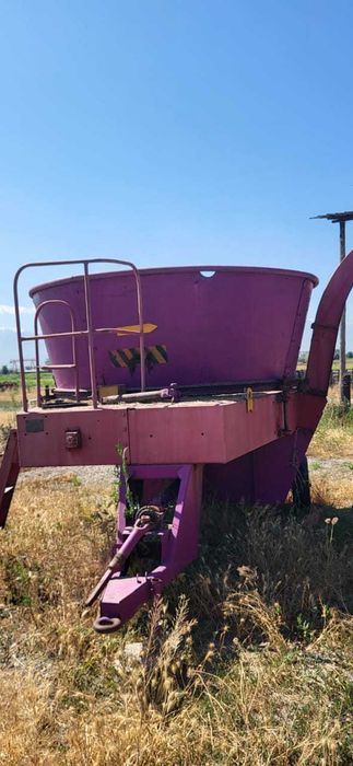 Илмельчатель кормов