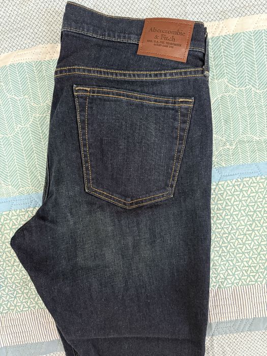 Продаются мужские джинсы