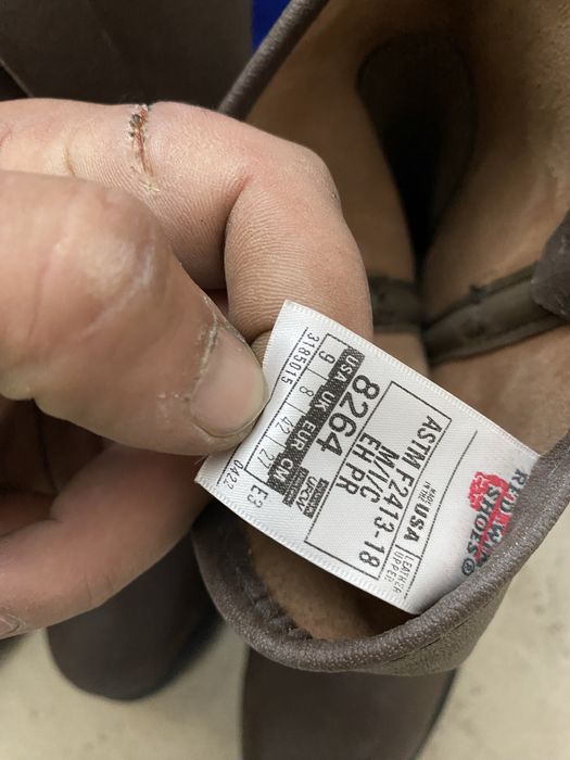 Спец ботинка , камбинезон