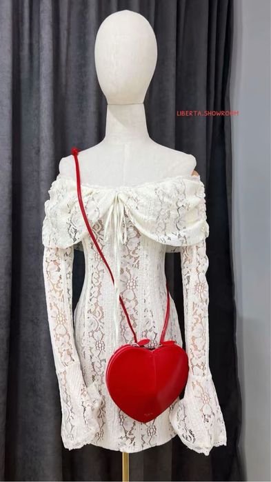 Новые платья.