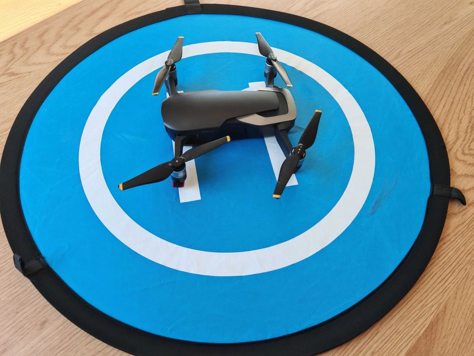 Drona DJI Mavic Air + accesorii