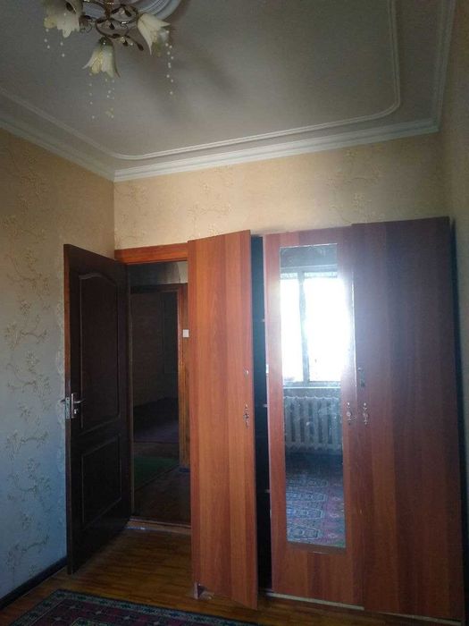 Продаю двухкомнатную квартиру на юнус-абаде 19 квартал