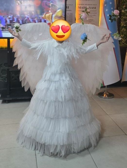 Платье из вспененого полиэтилена