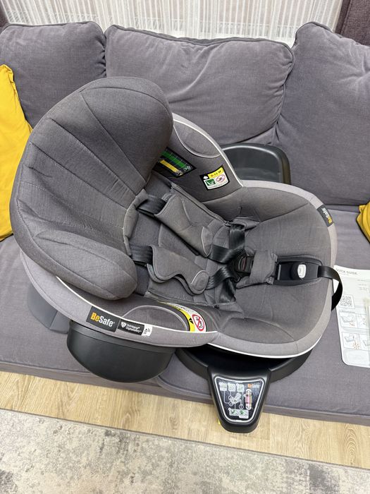 Scaun auto rotativ 360 premium BeSafe iZi Turn i-Size Metallic Melange, foarte bine intretinut, isofix, centura in 5 puncte si alarma anti-desfacere