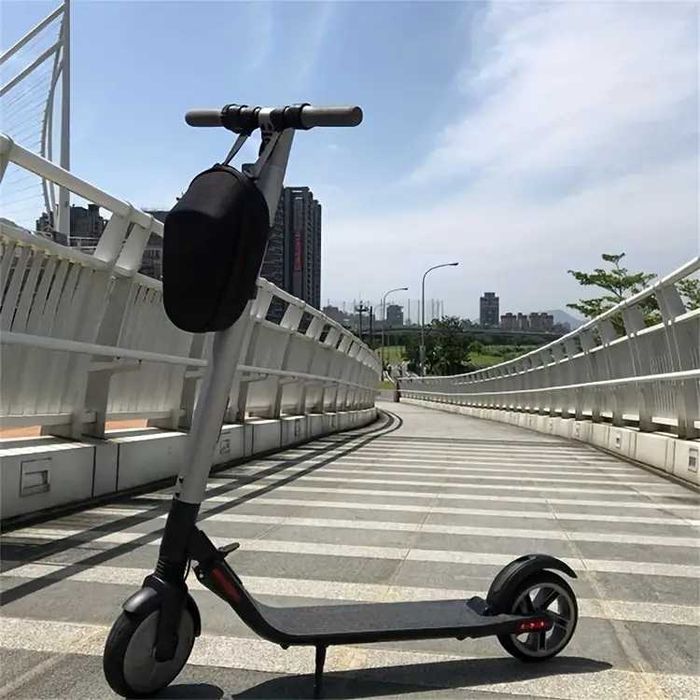 Универсална чанта за електрически скутер, CARBON, Водоустойчива, 3л