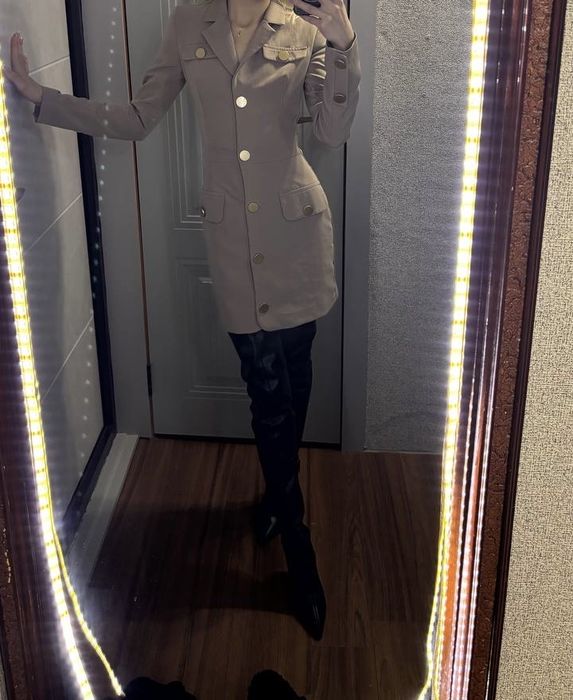 Продам платье Lichi, кофту, пиджак серый