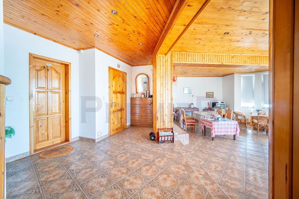 Продава се Къща в Балчик - 311 кв.м за 804 €/кв.м - Снимка #1