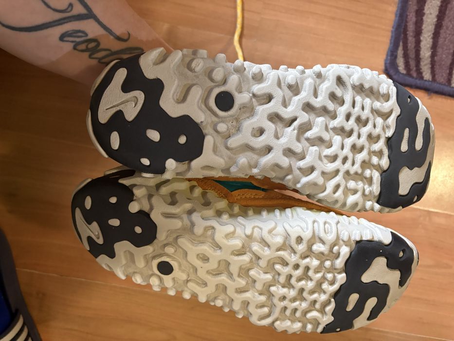 Маратонки nike !