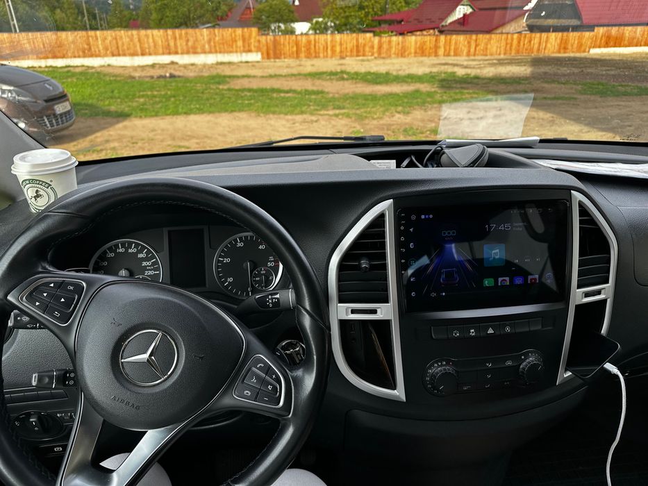 Mercedes Benz,Vito Tourer