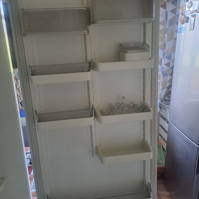 Продам холодильник "Атлант"