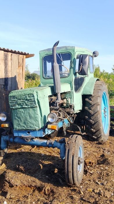Продам сельхоз технику Трактор.