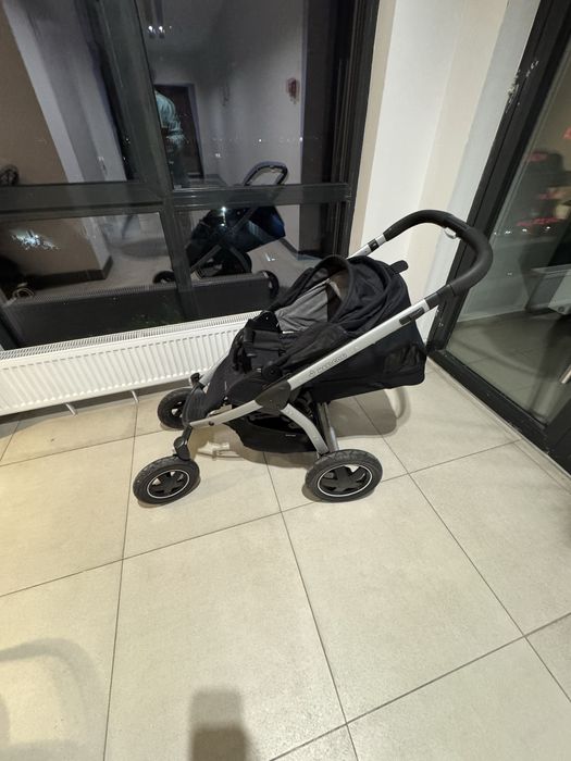 Продается коляска Maxi cozi