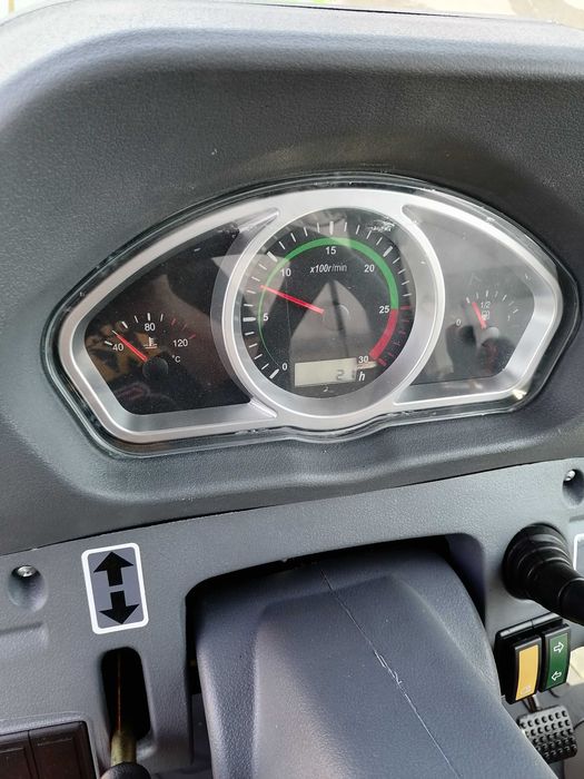 Трактор Рустрак 904