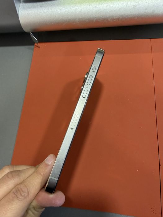 Iphone 15 pro max 256 88%