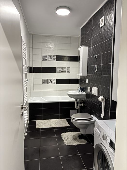 Apartament 2 camere decomandat, de inchiriat, tractorul Coresi