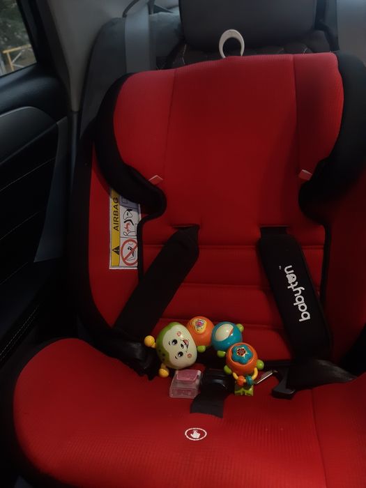 Детское автокресло