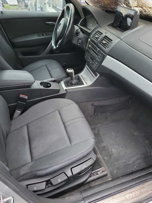 Punte/jug fata bmw x3 e83 Dezmembrez bmw x3