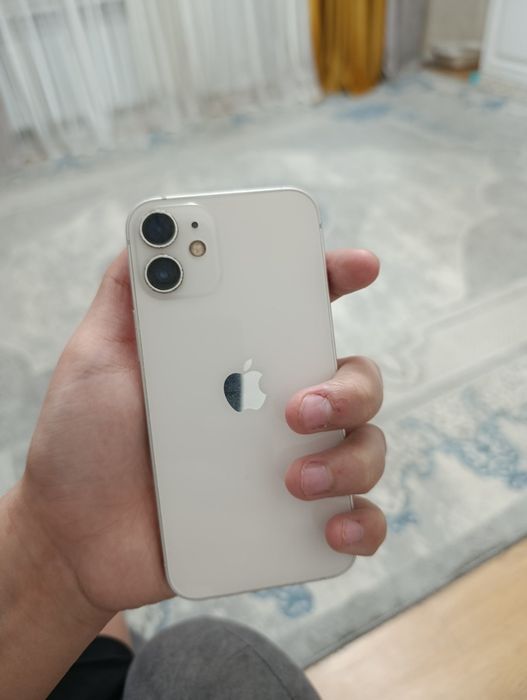 iPhone 12 mini/70% емкости