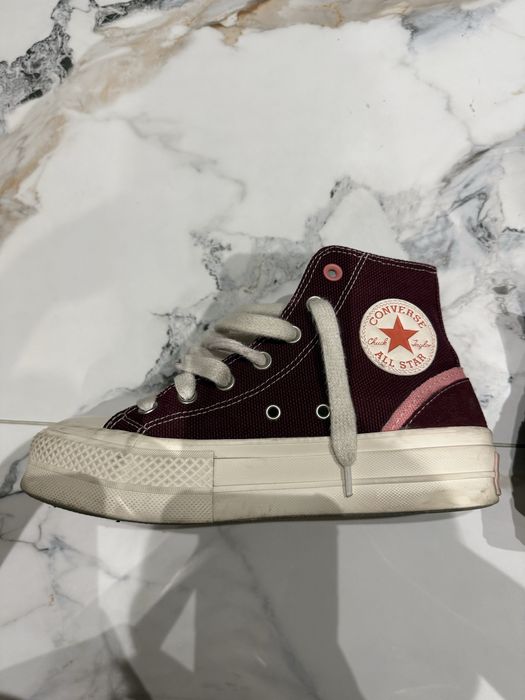 Женские Converse Chuck Taylor