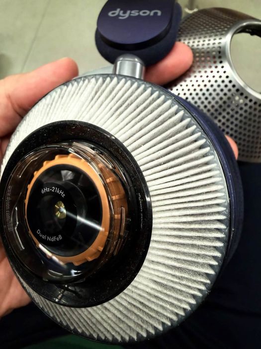 Casti Audio cu purificare aer , Dyson Zone